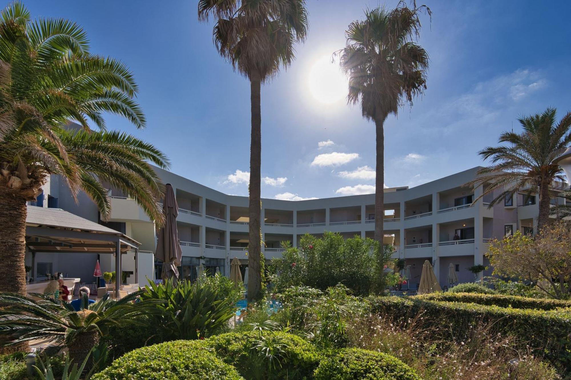 Pearl Beach Rethymno  Exterior photo