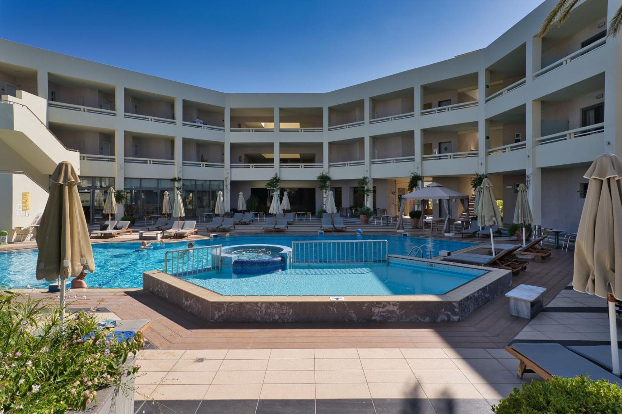 Pearl Beach Rethymno  Exterior photo