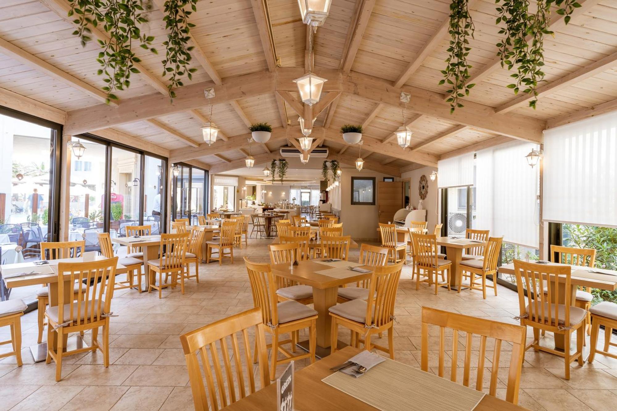Pearl Beach Rethymno  Exterior photo