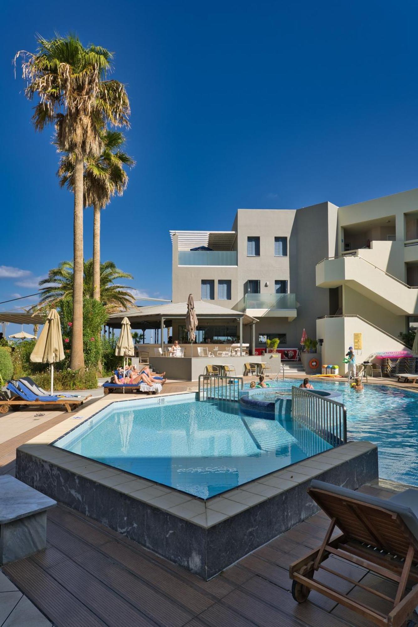Pearl Beach Rethymno  Exterior photo